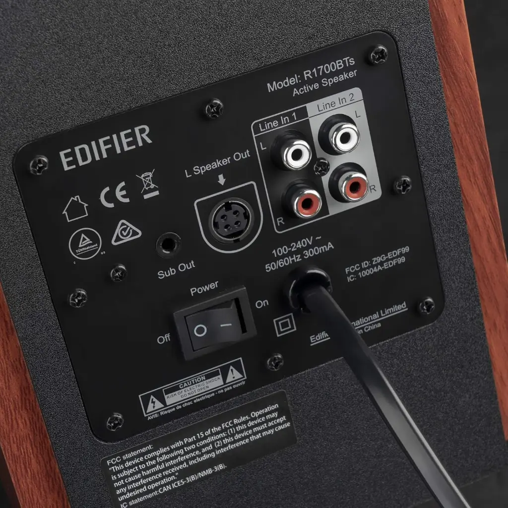 r1700bt  4.webp